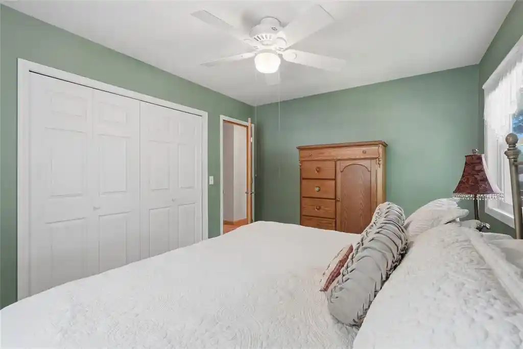 3rd image of 1105 Barry Avenue Avenue, Eau Claire, WI 54701 | MLS# 1603728