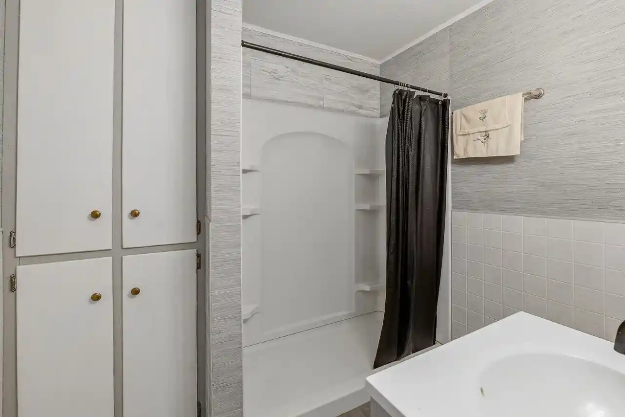 2nd image of W5250 Bechaud Beach Dr Dr, Fond Du Lac, WI 54935 | MLS# 1974205