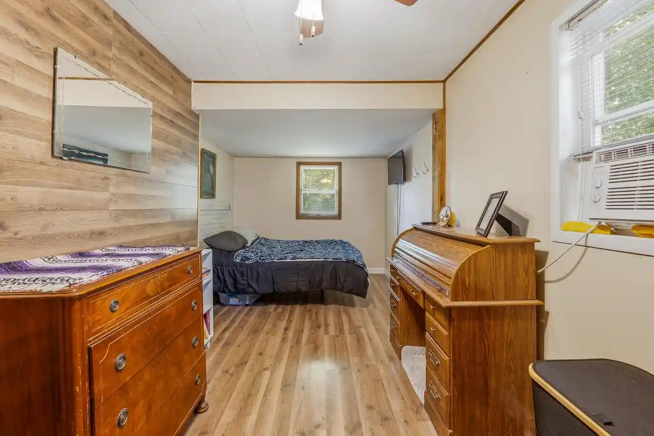 3rd image of W5250 Bechaud Beach Dr Dr, Fond Du Lac, WI 54935 | MLS# 1974205