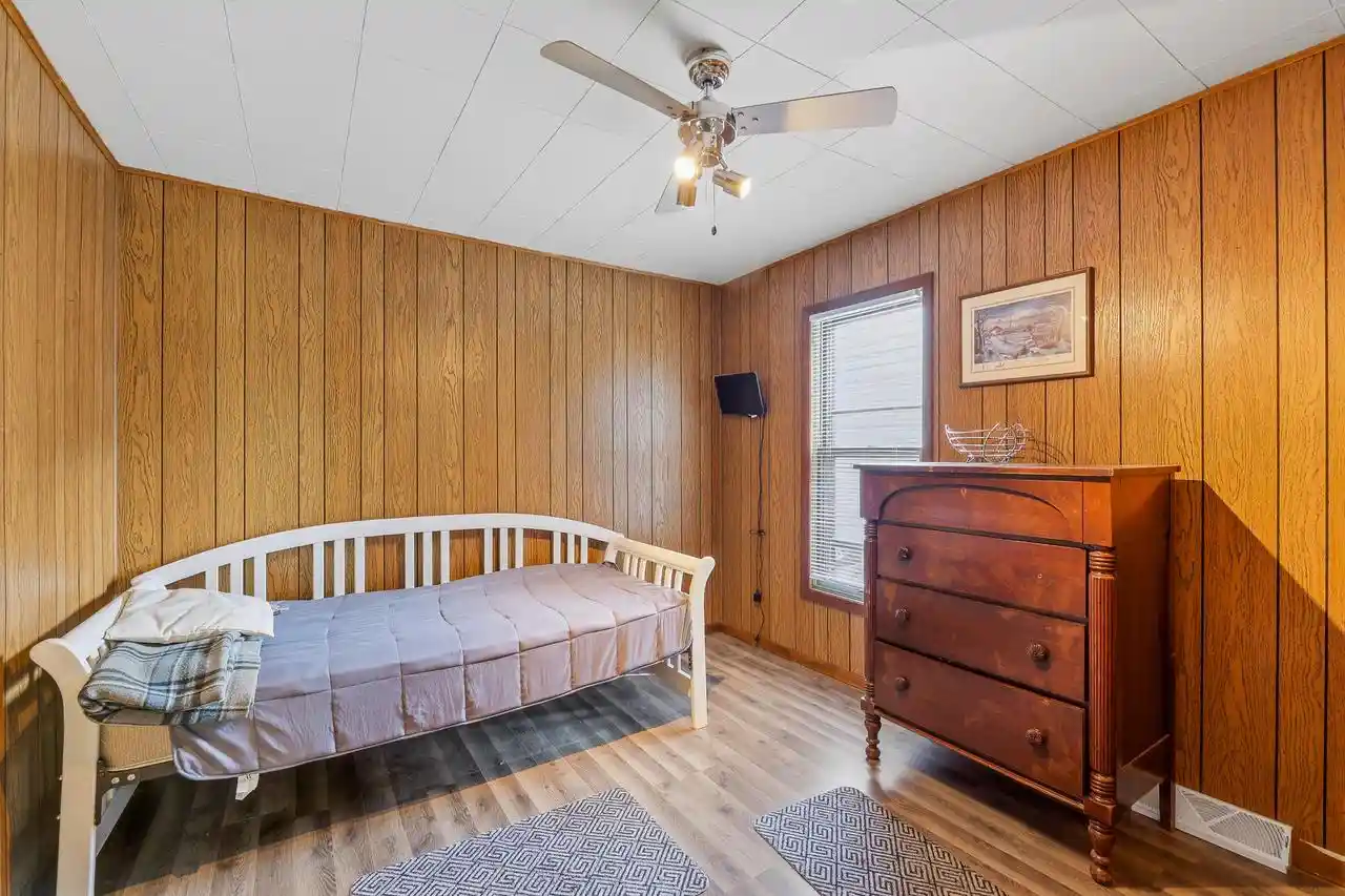 5th image of W5250 Bechaud Beach Dr Dr, Fond Du Lac, WI 54935 | MLS# 1974205