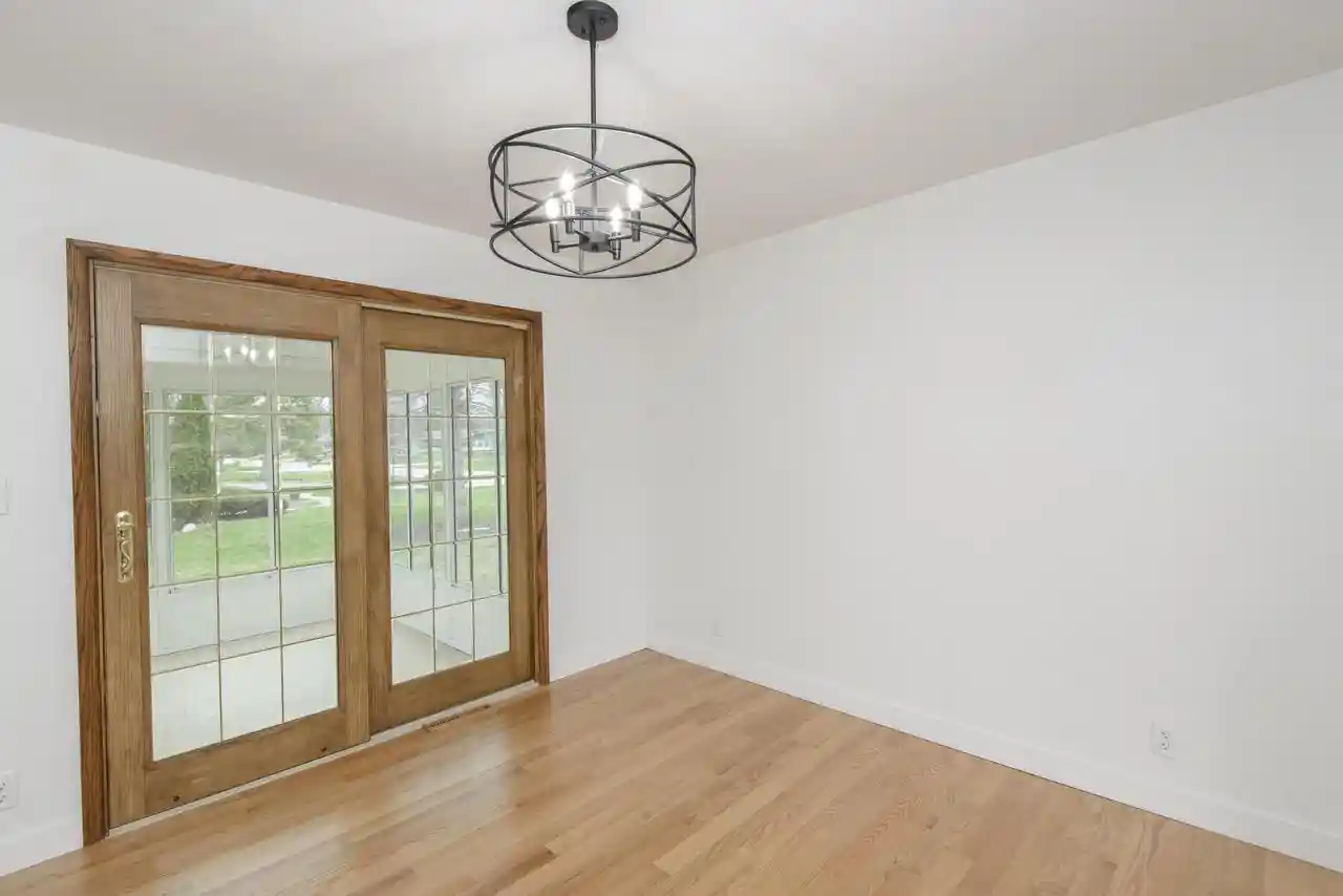 image of 21300 Astolat Dr Dr, Brookfield, WI 53045 | MLS# 1974225