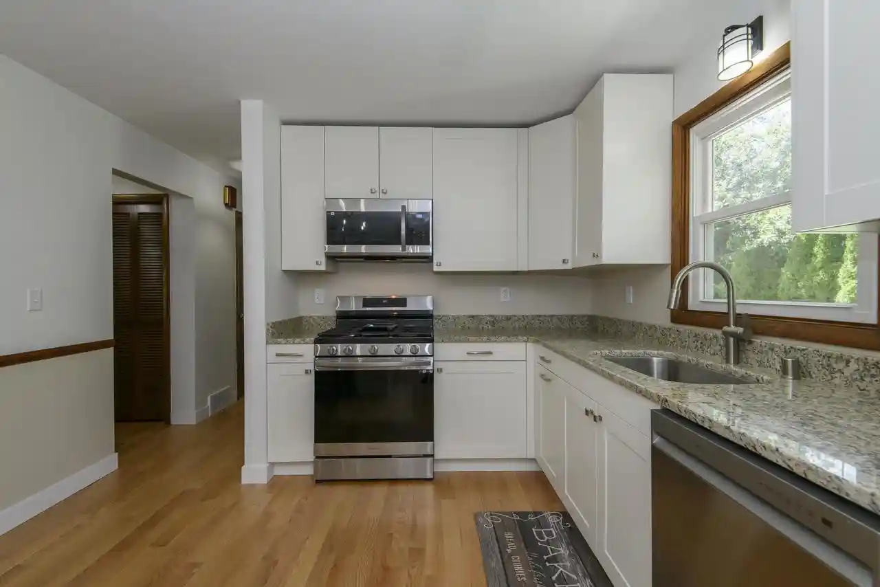 56th image of 21300 Astolat Dr Dr, Brookfield, WI 53045 | MLS# 1974225