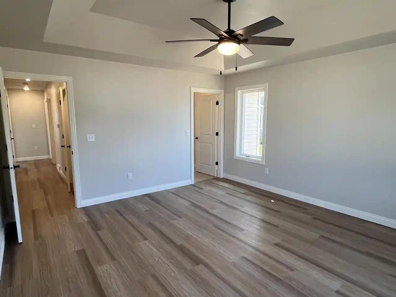 Photo 2 of Single family home for sale at 1430 Caroline Dr Dr, New London, WI 54961 | MLS# 50330222 | Listing updated on 2026-07-31