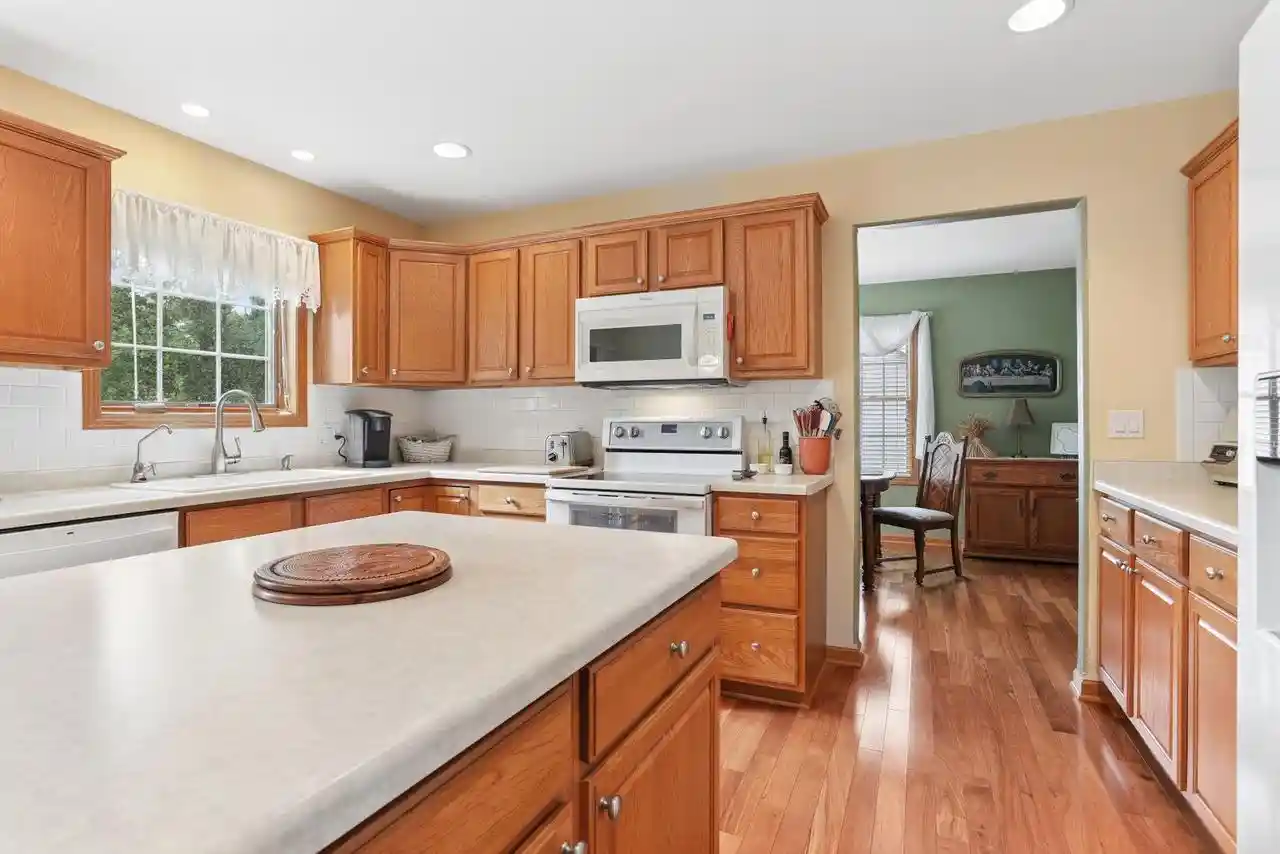 3rd image of 136 Highland Dr Dr, Glenbeulah, WI 53023 | MLS# 50330230
