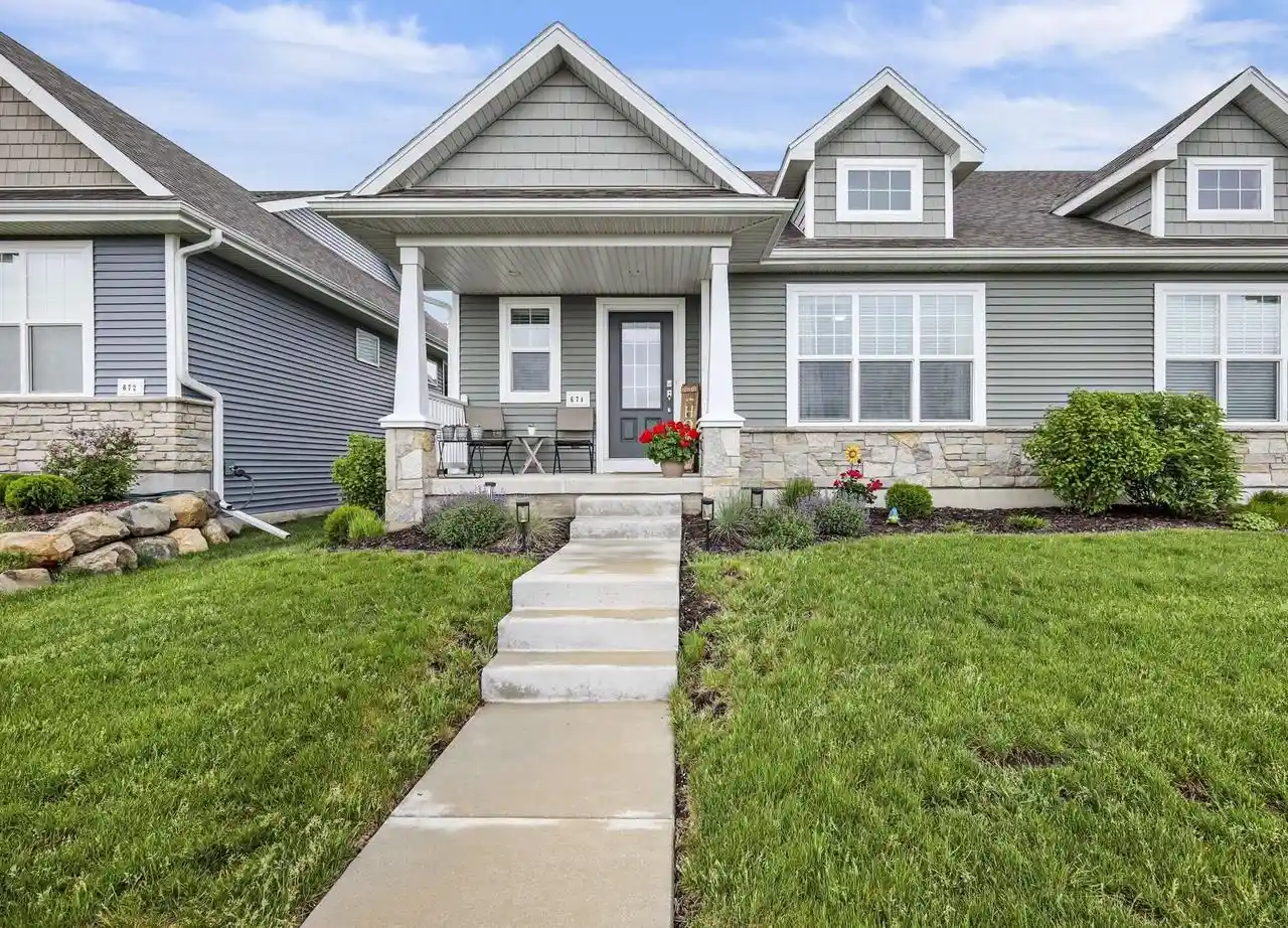 Photo 1 of Condo for sale at 674 Hillcrest Dr Dr, Waunakee, WI 53597 | MLS# 2029447 | Listing updated on 2026-09-11