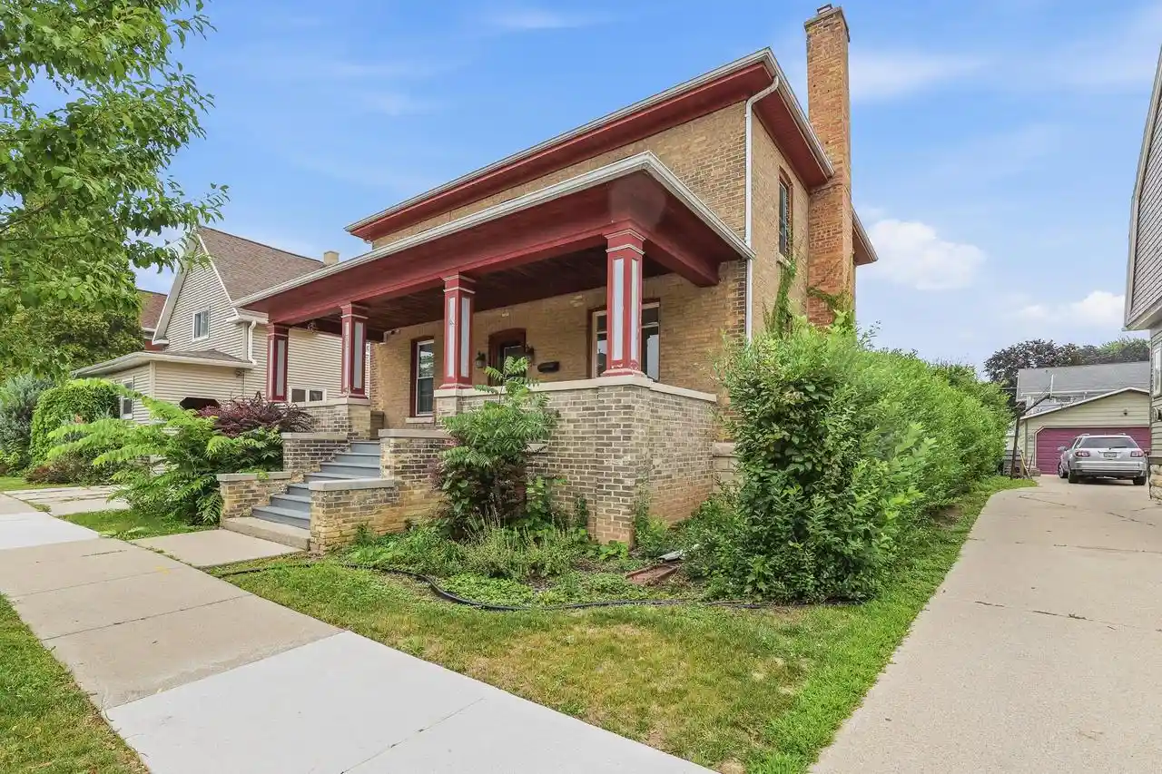 1st image of 25 Algoma Street Street, Fond Du Lac, WI 54935 | MLS# 1974232