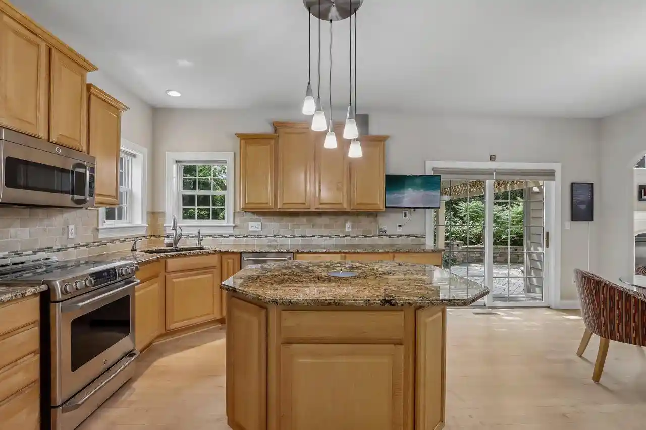 3rd image of 749 Prestwick Court Court, Oconomowoc, WI 53066 | MLS# 1974235