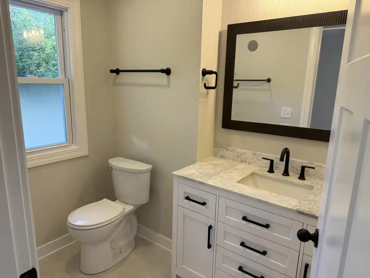 4th image of 14120 W Howard Avenue Avenue, New Berlin, WI 53151 | MLS# 1974239