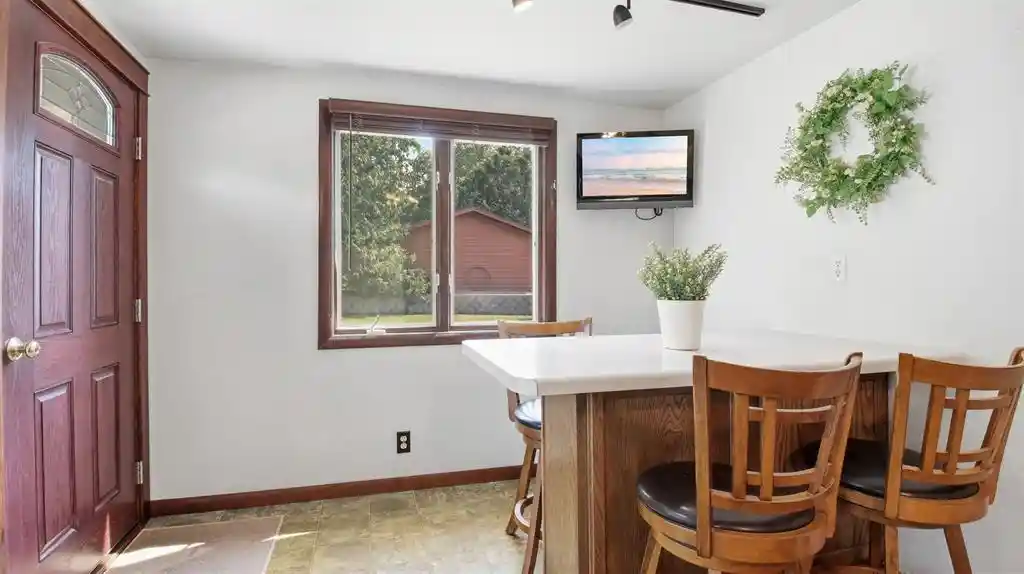 Photo 4 of Single family home for sale at 614 17Th Avenue Avenue, Bloomer, WI 54724 | MLS# 1603799 | Listing updated on 2026-10-10