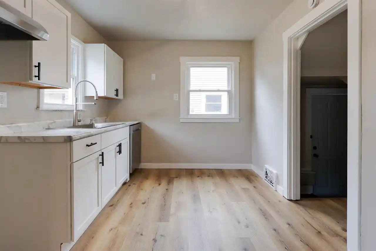 3rd image of 2515 Sheridan Pl Pl, Manitowoc, WI 54220 | MLS# 50330241