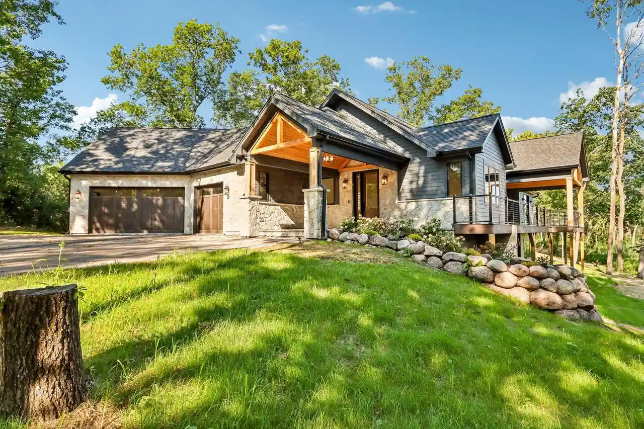 Photo 1 of Single family home for sale at 6595 Bridlewood Court Court, Lake Geneva, WI 53147 | MLS# 1974258 | Listing updated on 2026-09-17