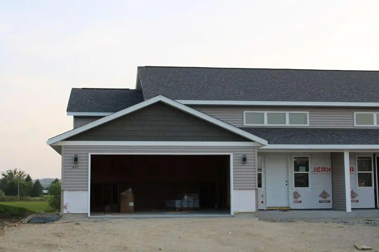1st image of 937 Drumlin Cove Cove, Kewaskum, WI 53040 | MLS# 1974264