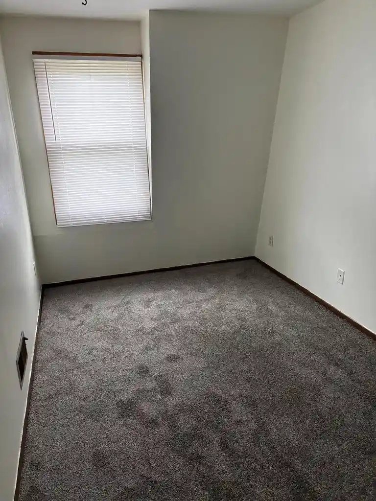 5th image of 9011 N Swan Rd Rd, Milwaukee, WI 53224