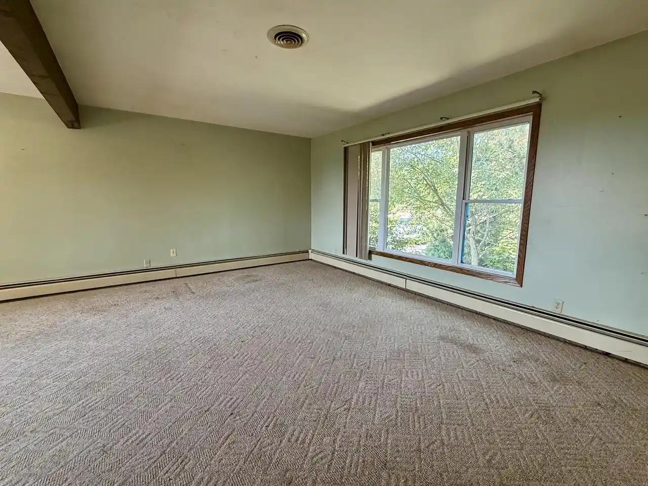 3rd image of 2018 Port Washington Road Road, Grafton, WI 53024 | MLS# 1974281