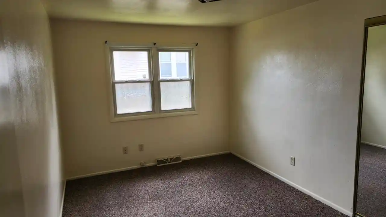 5th image of 8042 14 Avenue Avenue, Kenosha, WI 53143 | MLS# 1974289