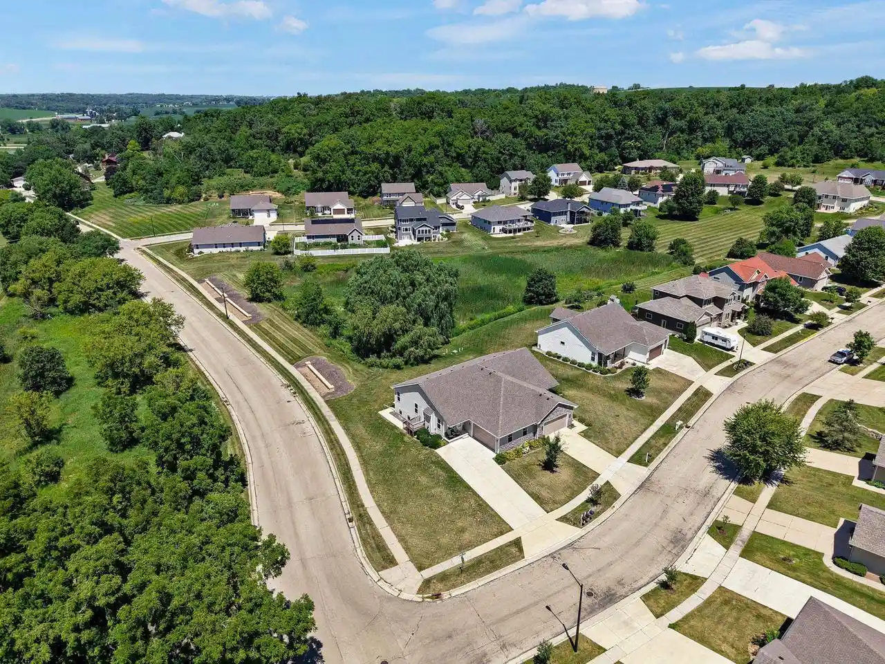 5th image of 167 Valle Tell Dr Dr, New Glarus, WI 53574 | MLS# 2029480