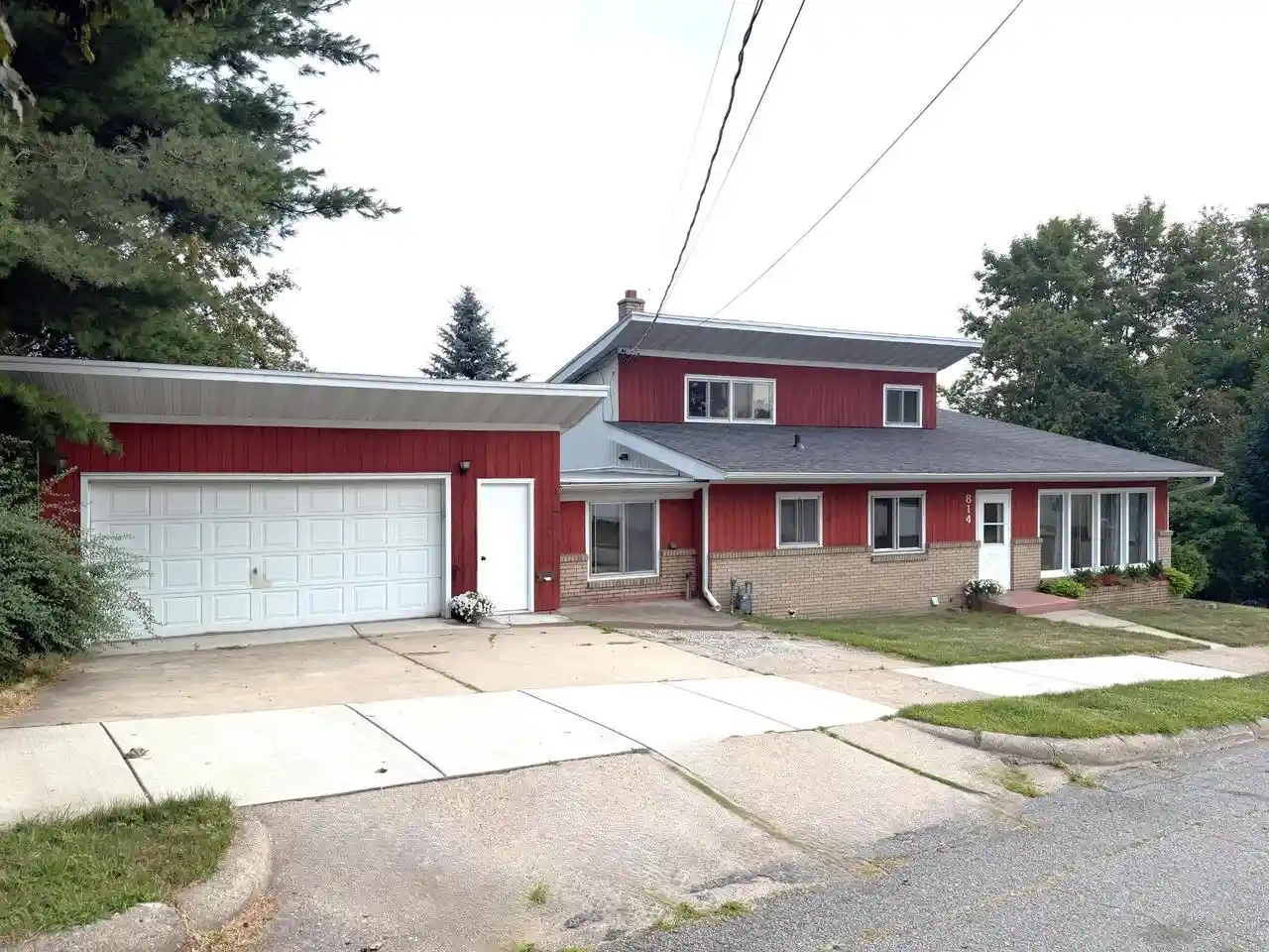 1st image of 814 Hillcrest Avenue Avenue, Wausau, WI 54401 | MLS# 22603685