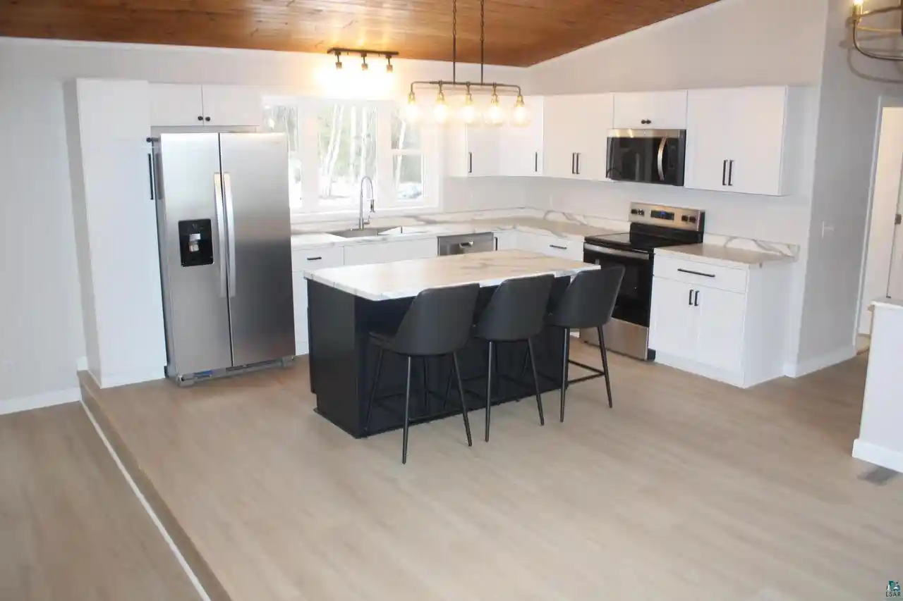 2nd image of 7195 E State Hwy 13, South Range, WI 54874 | MLS# 6127105