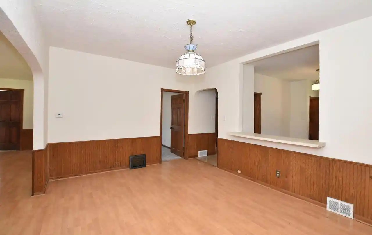 2nd image of 3724 E Ramsey Avenue Avenue, Cudahy, WI 53110 | MLS# 1974298