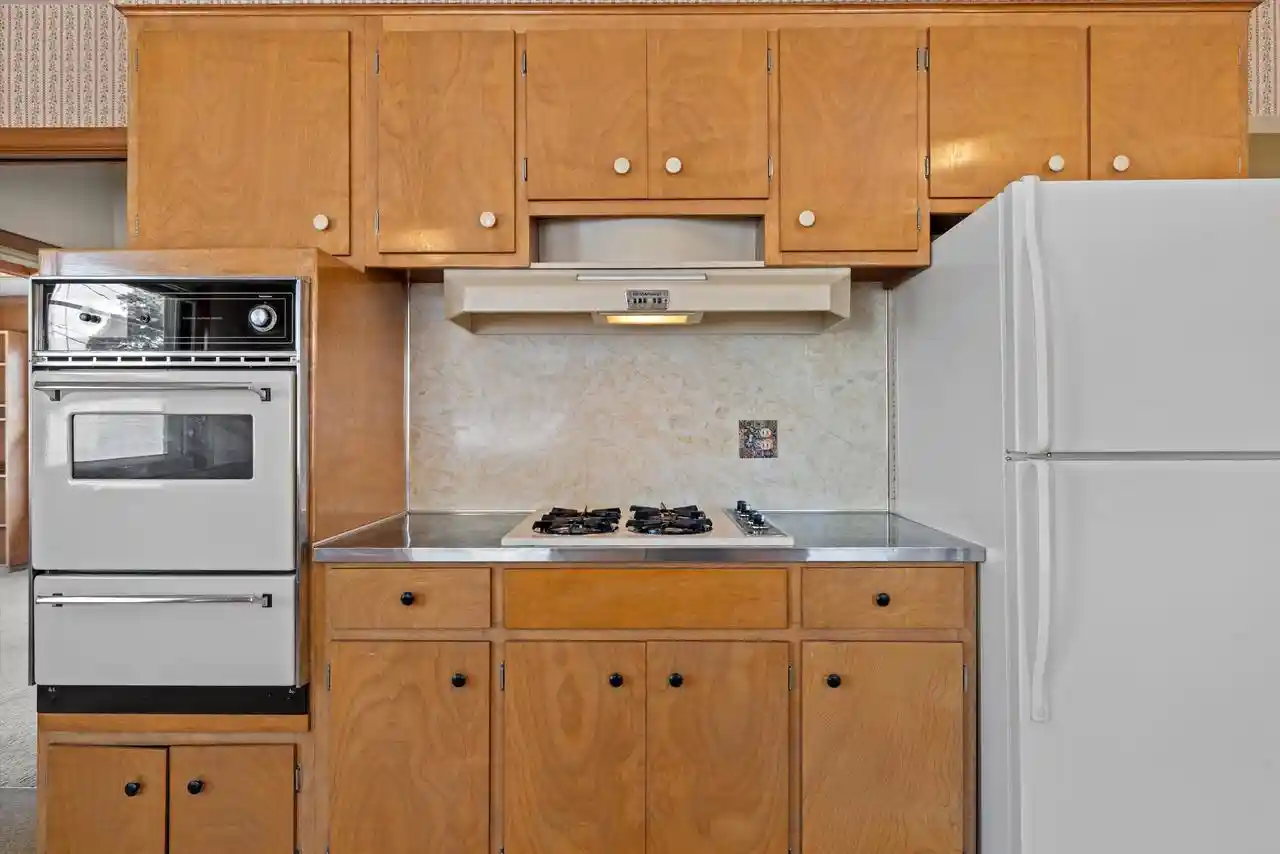 2nd image of 3544 21st Avenue Avenue, Kenosha, WI 53140 | MLS# 1974297