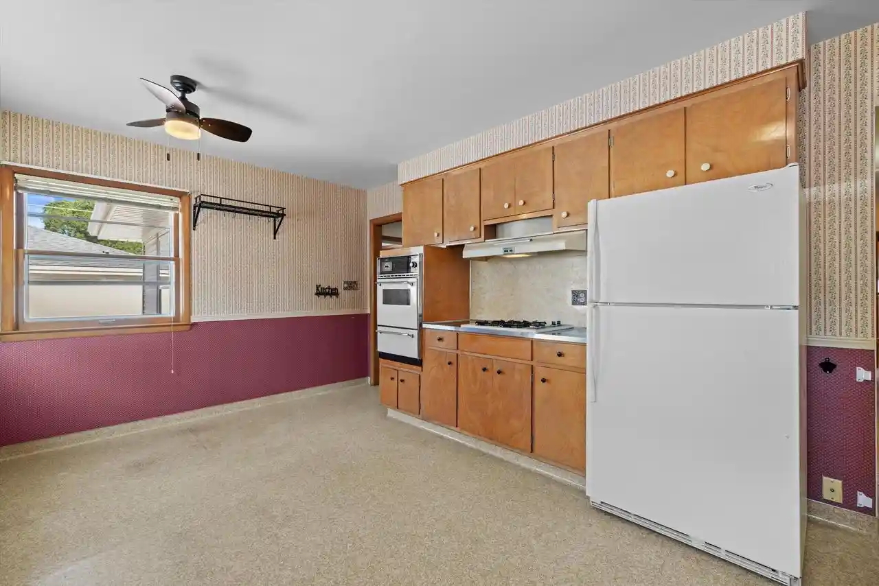 3rd image of 3544 21St Avenue Avenue, Kenosha, WI 53140 | MLS# 1974297