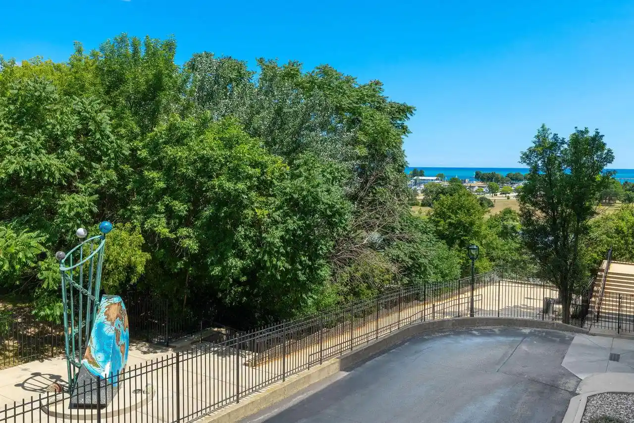5th image of 1300 N Prospect Avenue Avenue #119, Milwaukee, WI 53202 | MLS# 1974303