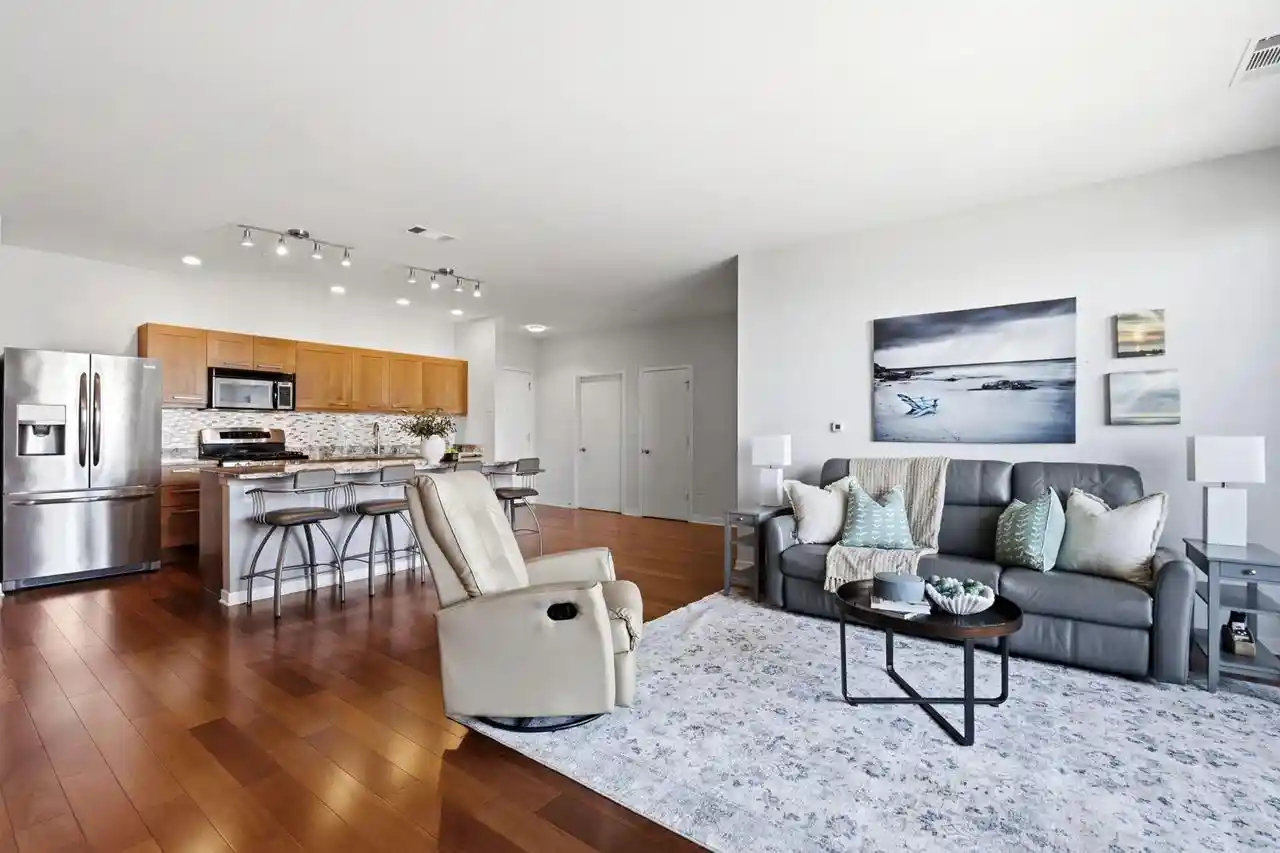 2nd image of 1522 N Prospect Avenue Avenue #1304, Milwaukee, WI 53202 | MLS# 1974309
