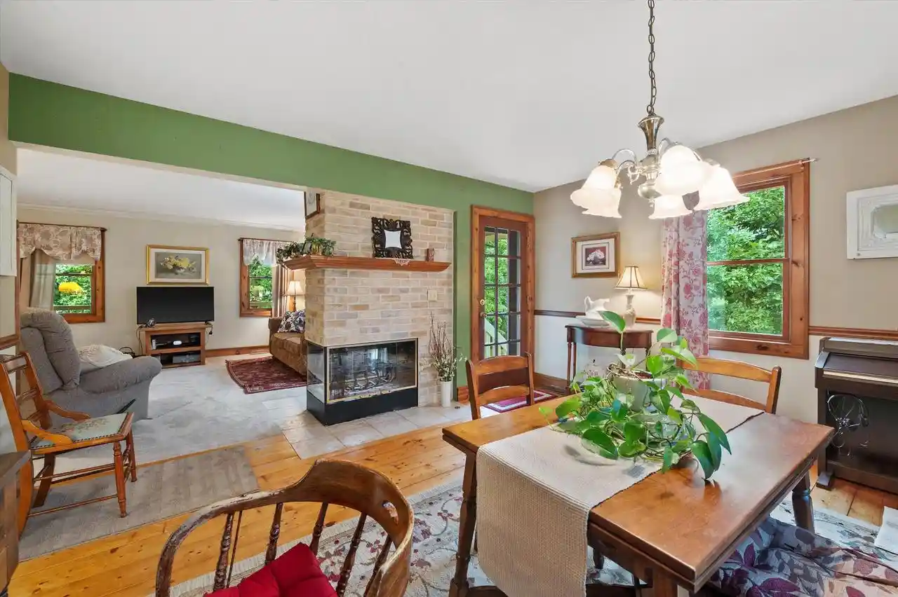 Photo 3 of Single family home for sale at S86W30445 Stonegate Dr Dr, Mukwonago, WI 53149 | MLS# 1974311 | Listing updated on 2026-09-21