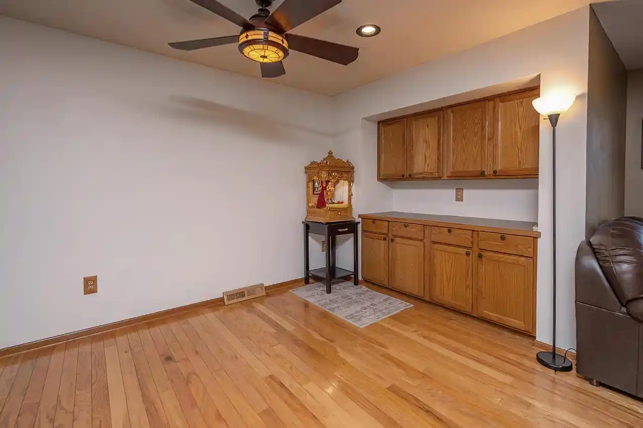 48th image of 8319 S Woodridge Dr Dr, Oak Creek, WI 53154 | MLS# 1974310