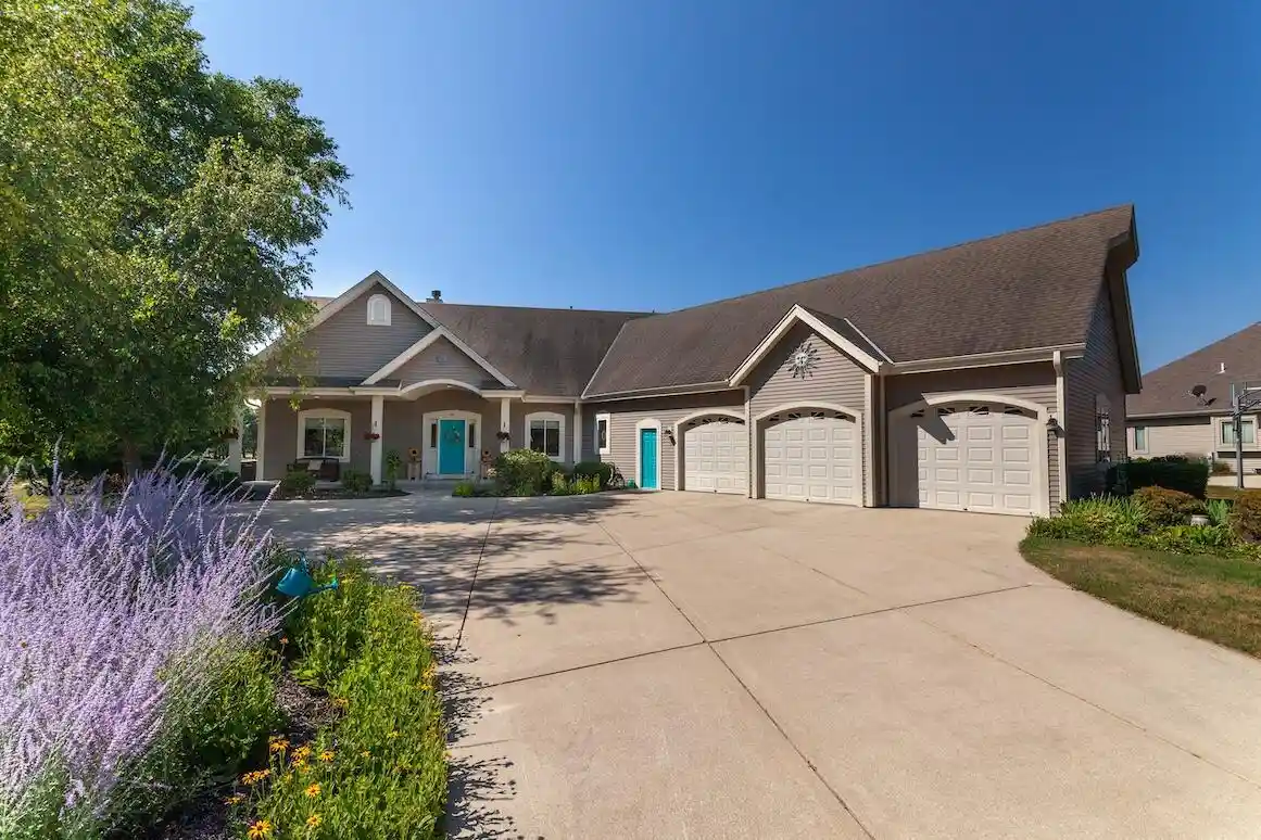1st image of 387 Still Water Court Court, Dousman, WI 53118 | MLS# 1974312