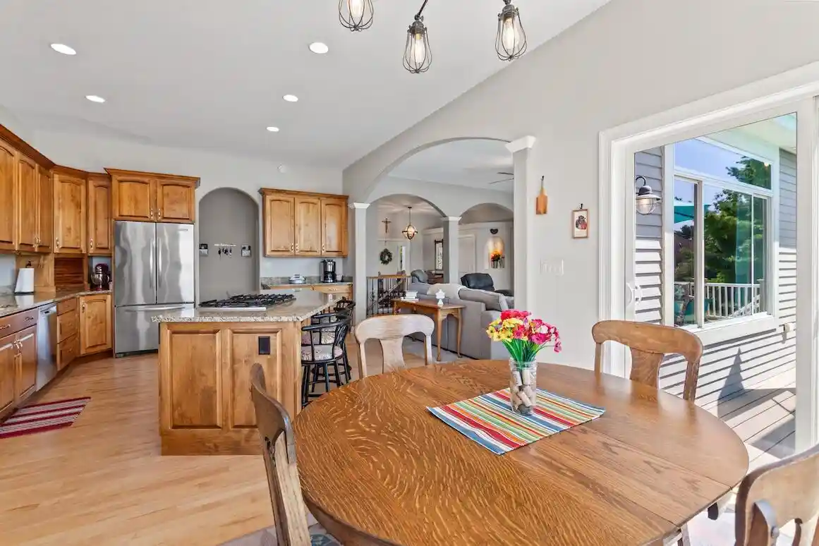 4th image of 387 Still Water Court Court, Dousman, WI 53118 | MLS# 1974312