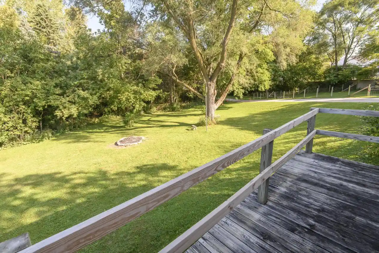 5th image of S71W23350 National Avenue Avenue, Big Bend, WI 53103 | MLS# 1974317