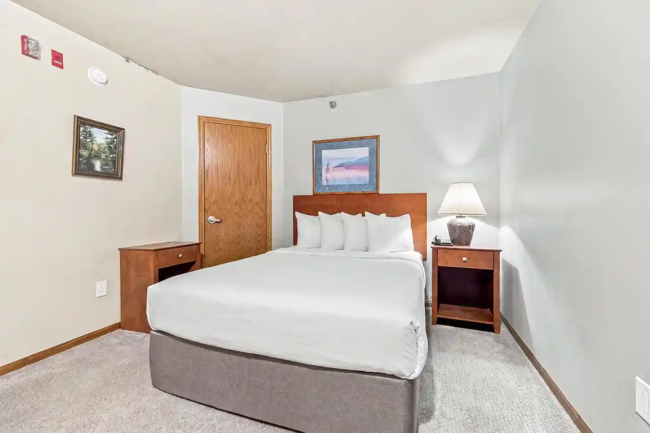 3rd image of 111 Center Street Street #235, Lake Geneva, WI 53147 | MLS# 1974319