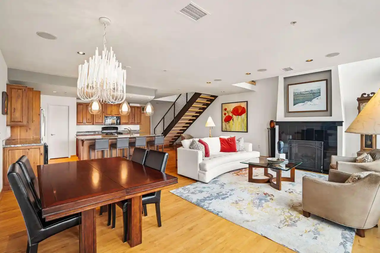 Photo 3 of Condo for sale at 311 E Erie Street Street #425, Milwaukee, WI 53202 | MLS# 1974323 | Listing updated on 2026-09-18