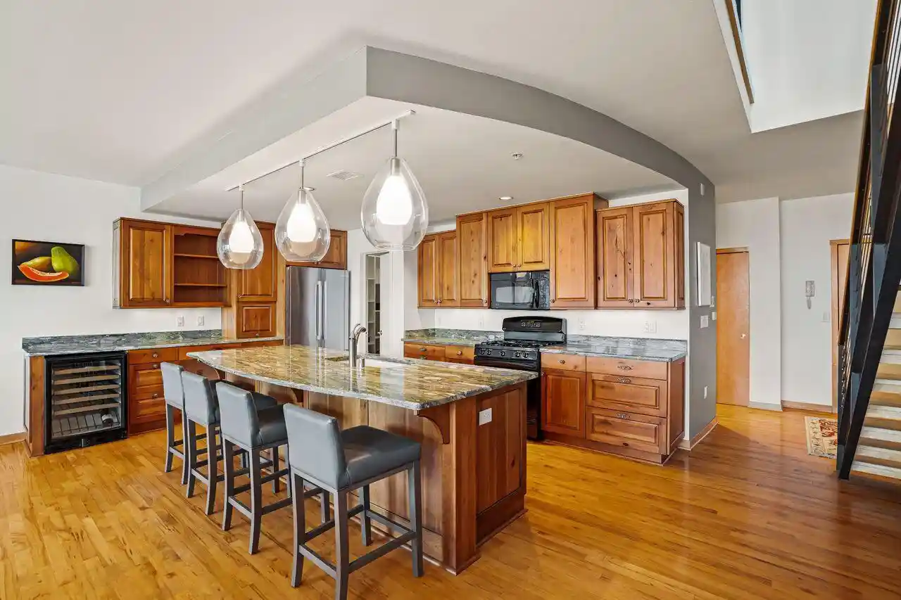 Photo 3 of Condo for sale at 311 E Erie Street Street #425, Milwaukee, WI 53202 | MLS# 1974323 | Listing updated on 2026-09-18