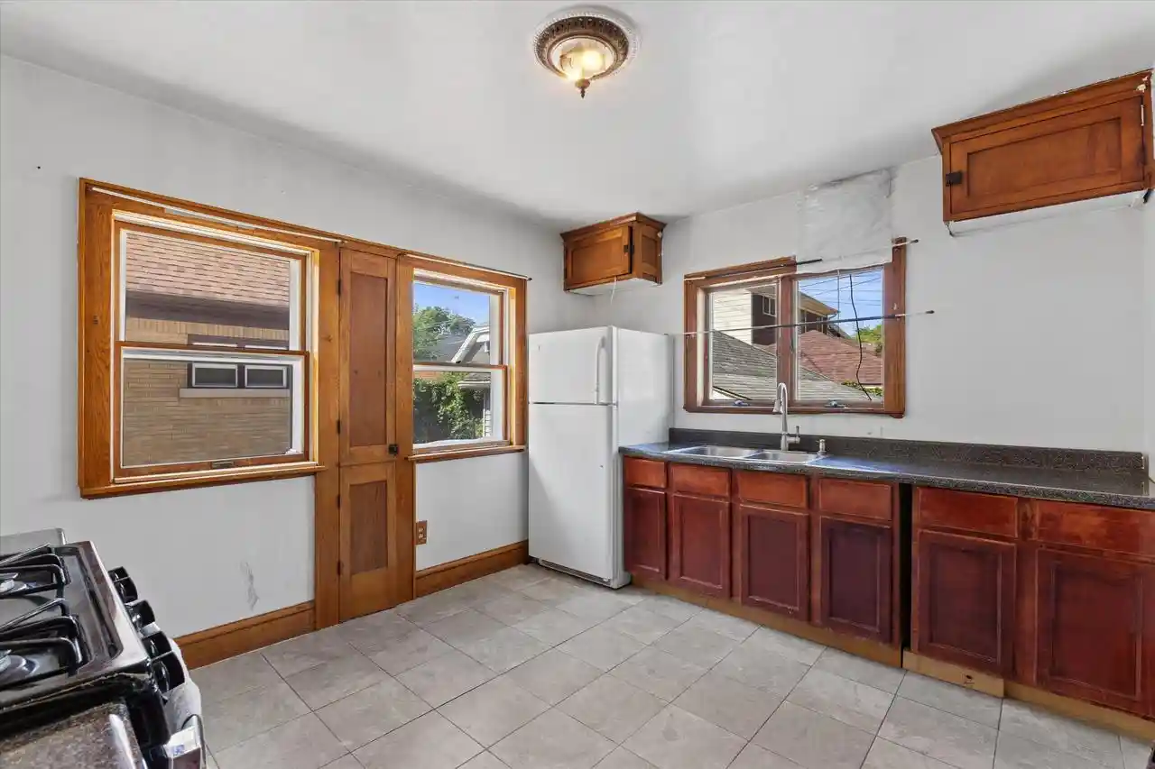 4th image of 2771 N 56Th Street Street, Milwaukee, WI 53210 | MLS# 1974324