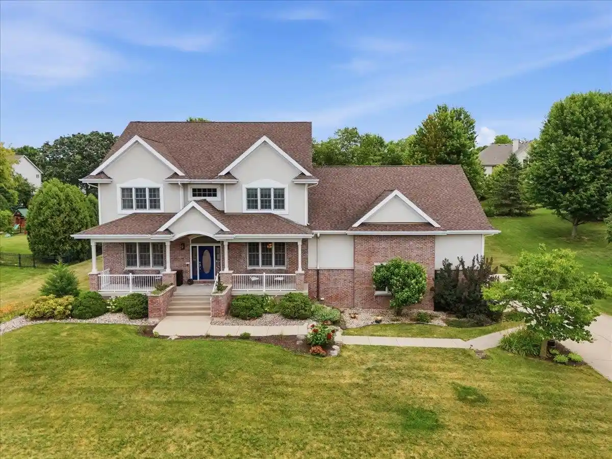 1st image of 1321 Red Tail Dr Dr, Verona, WI 53593 | MLS# 2029497