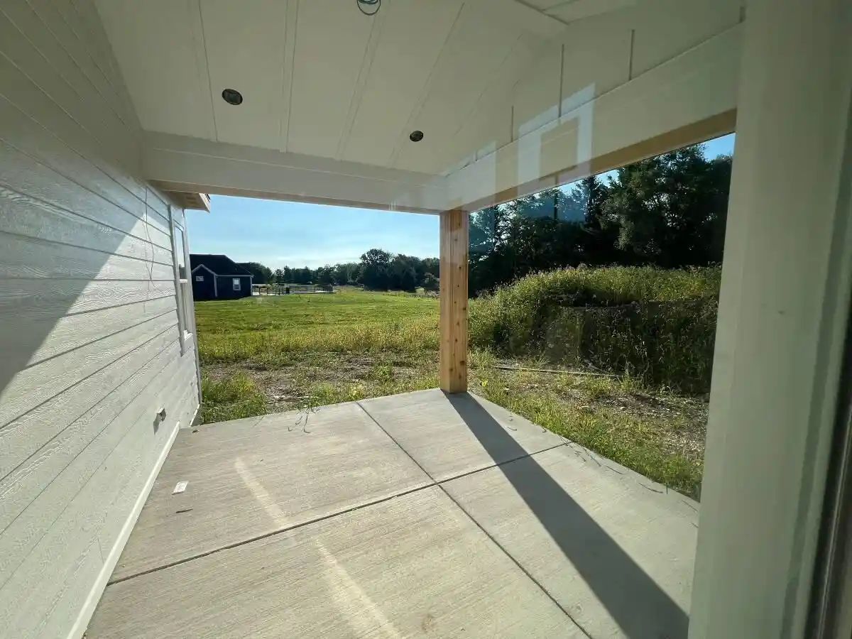 Photo 3 of Single family home for sale at N62w35607 Doolan Dr Dr, Oconomowoc, WI 53066 | MLS# 1974335 | Listing updated on 2026-09-18
