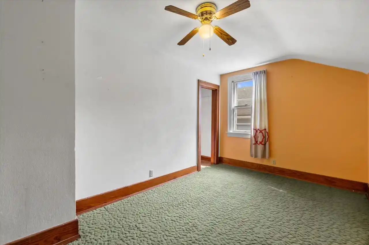 Photo 4 of Single family home for sale at 3745 S Whitnall Avenue Avenue, Milwaukee, WI 53207 | MLS# 1974338 | Listing updated on 2026-09-01