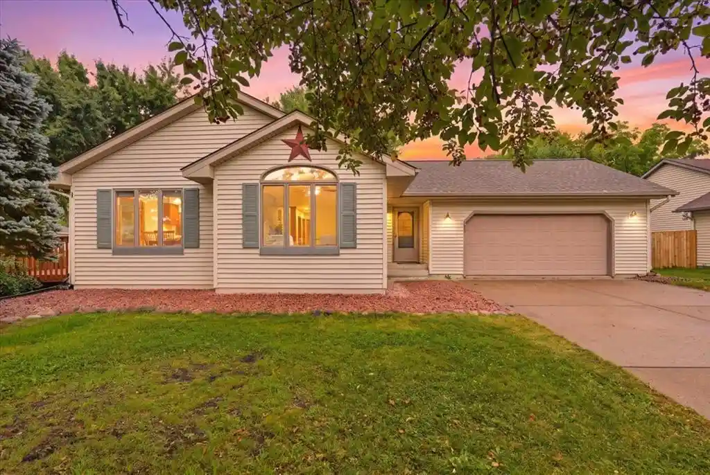 1st image of 1420 6th Avenue Avenue, Baldwin, WI 54002 | MLS# 1603158