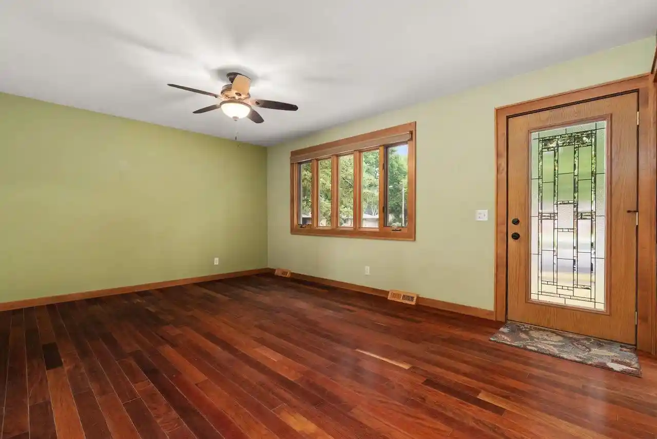2nd image of 6021 Meadowood Dr Dr, Madison, WI 53711 | MLS# 2029499