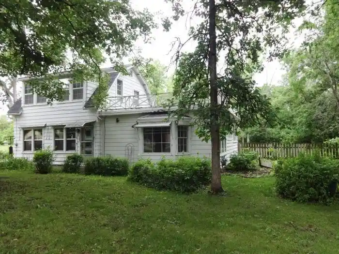3rd image of 2157 Schuster Dr Dr, Beloit, WI 53511 | MLS# 1974342