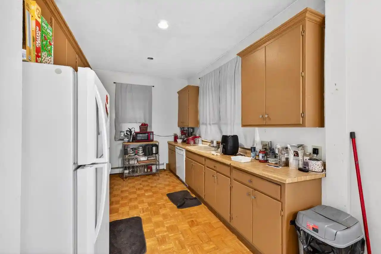 3rd image of 2330 N Palmer Street Street, Milwaukee, WI 53212 | MLS# 1974345