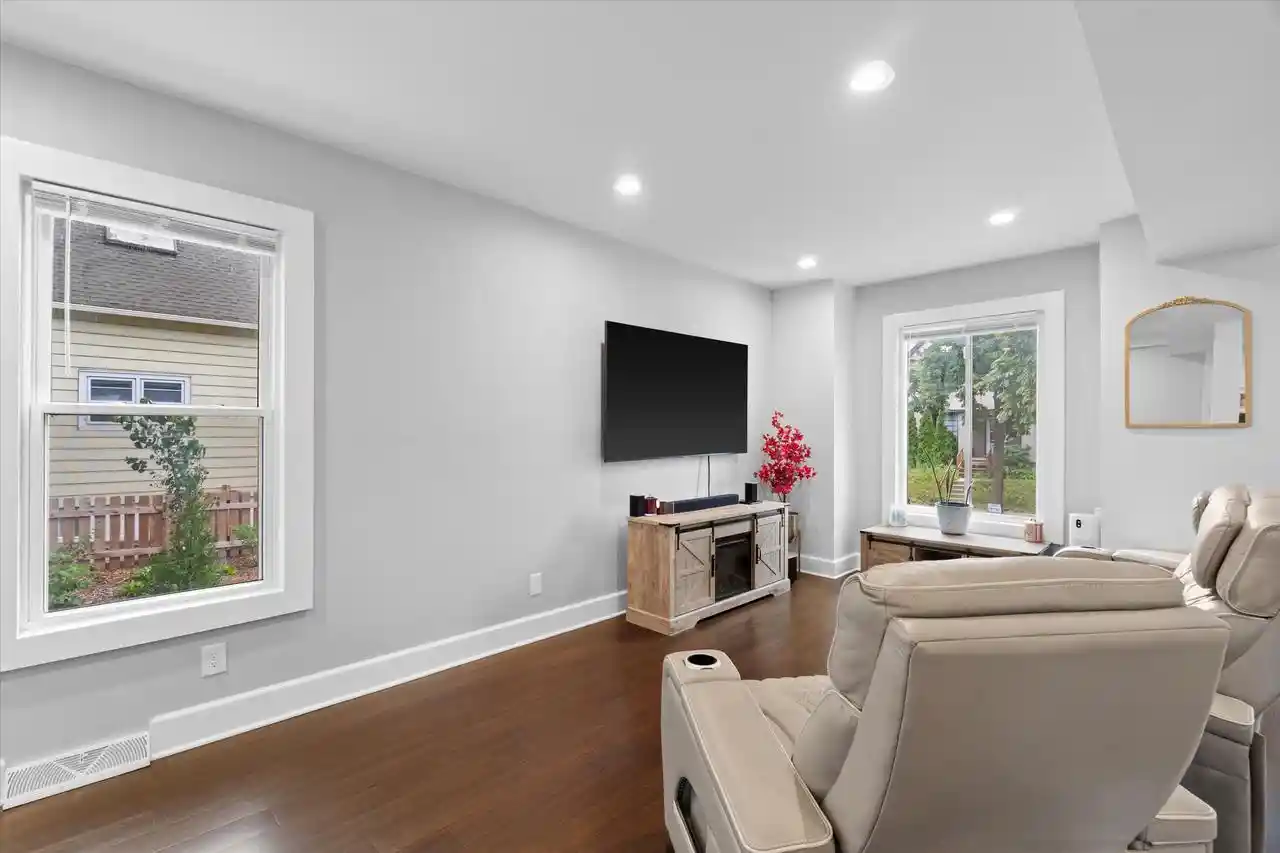 3rd image of 3157 N Bremen Street Street, Milwaukee, WI 53212 | MLS# 1974346
