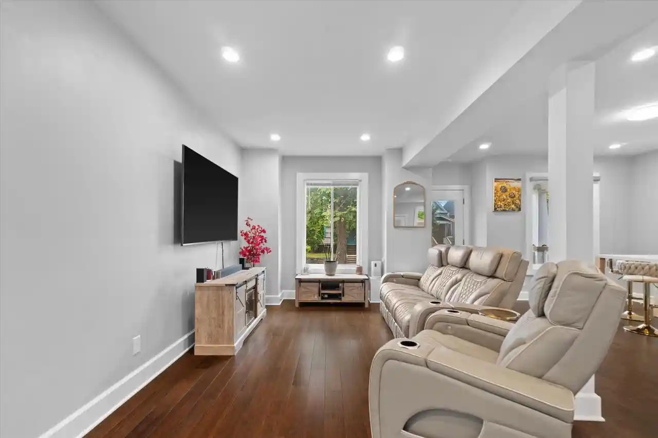 4th image of 3157 N Bremen Street Street, Milwaukee, WI 53212 | MLS# 1974346