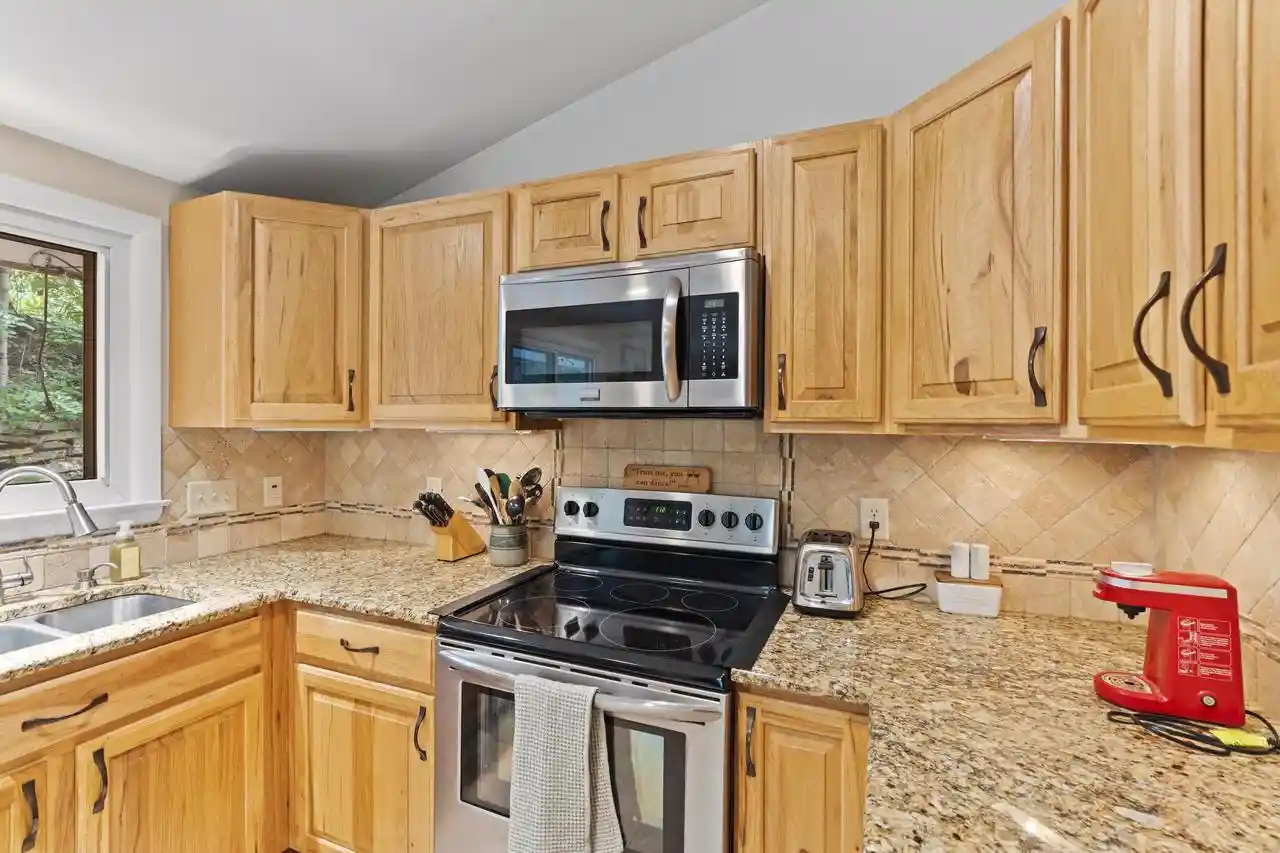 Photo 4 of Sale Pending at 609 Downing Dr Dr, Waukesha, WI 53186 | MLS# 1974356 | Listing updated on 2026-09-08
