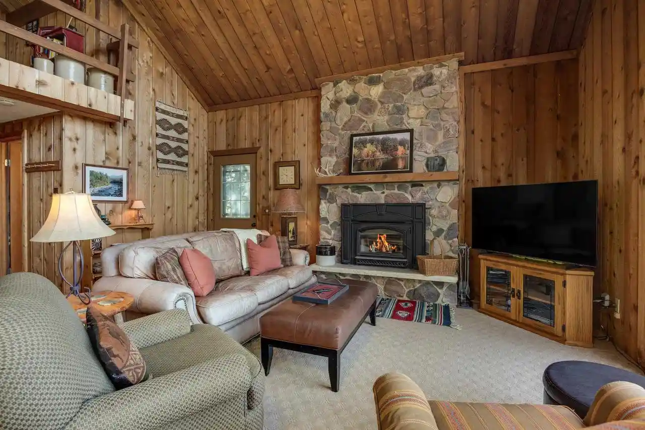 Photo 3 of Single family home for sale at S5050 Durwards Glen Road Road, Baraboo, WI 53913 | MLS# 2029505 | Listing updated on 2026-08-27
