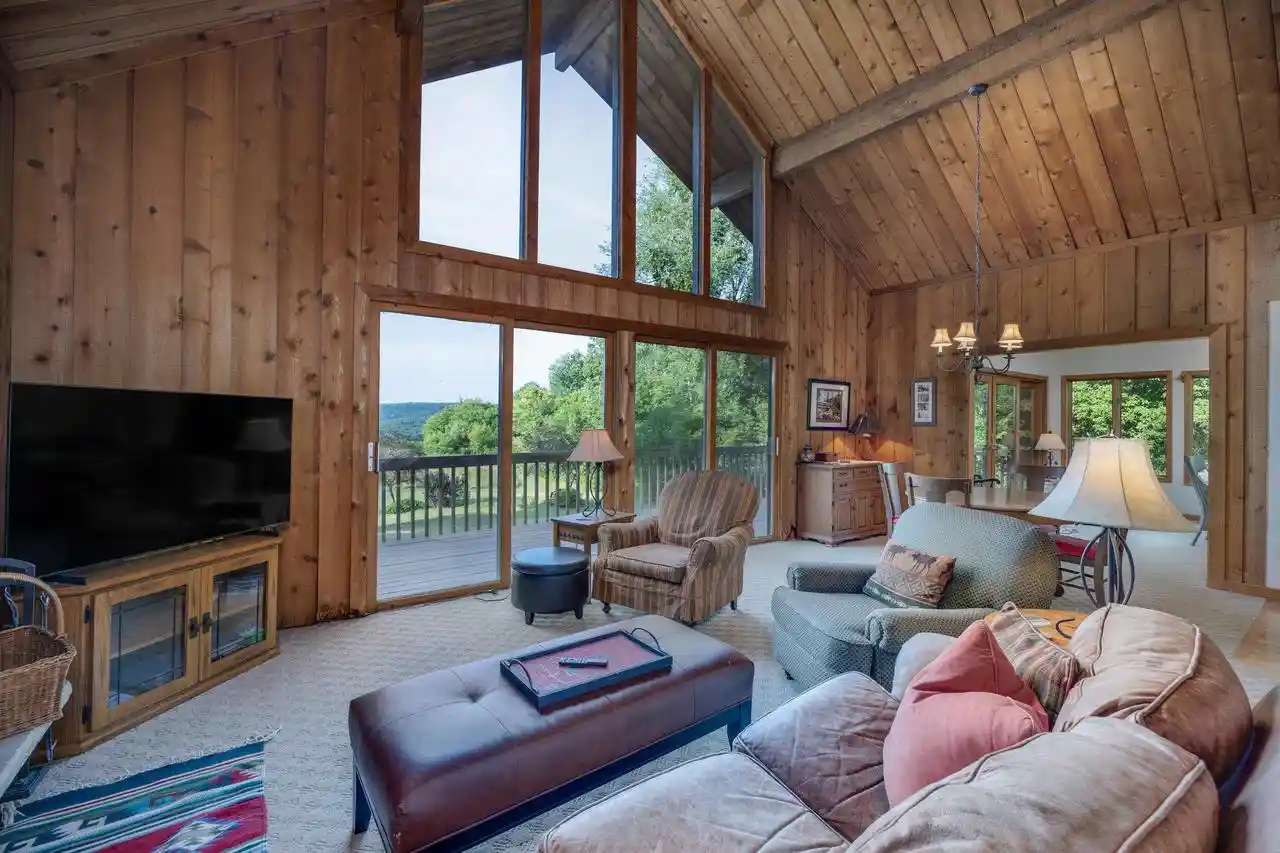 Photo 4 of Single family home for sale at S5050 Durwards Glen Road Road, Baraboo, WI 53913 | MLS# 2029505 | Listing updated on 2026-08-27