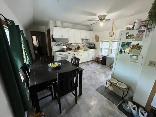 2nd image of 801 Oakland Avenue Avenue, Waukesha, WI 53186 | MLS# 1974366