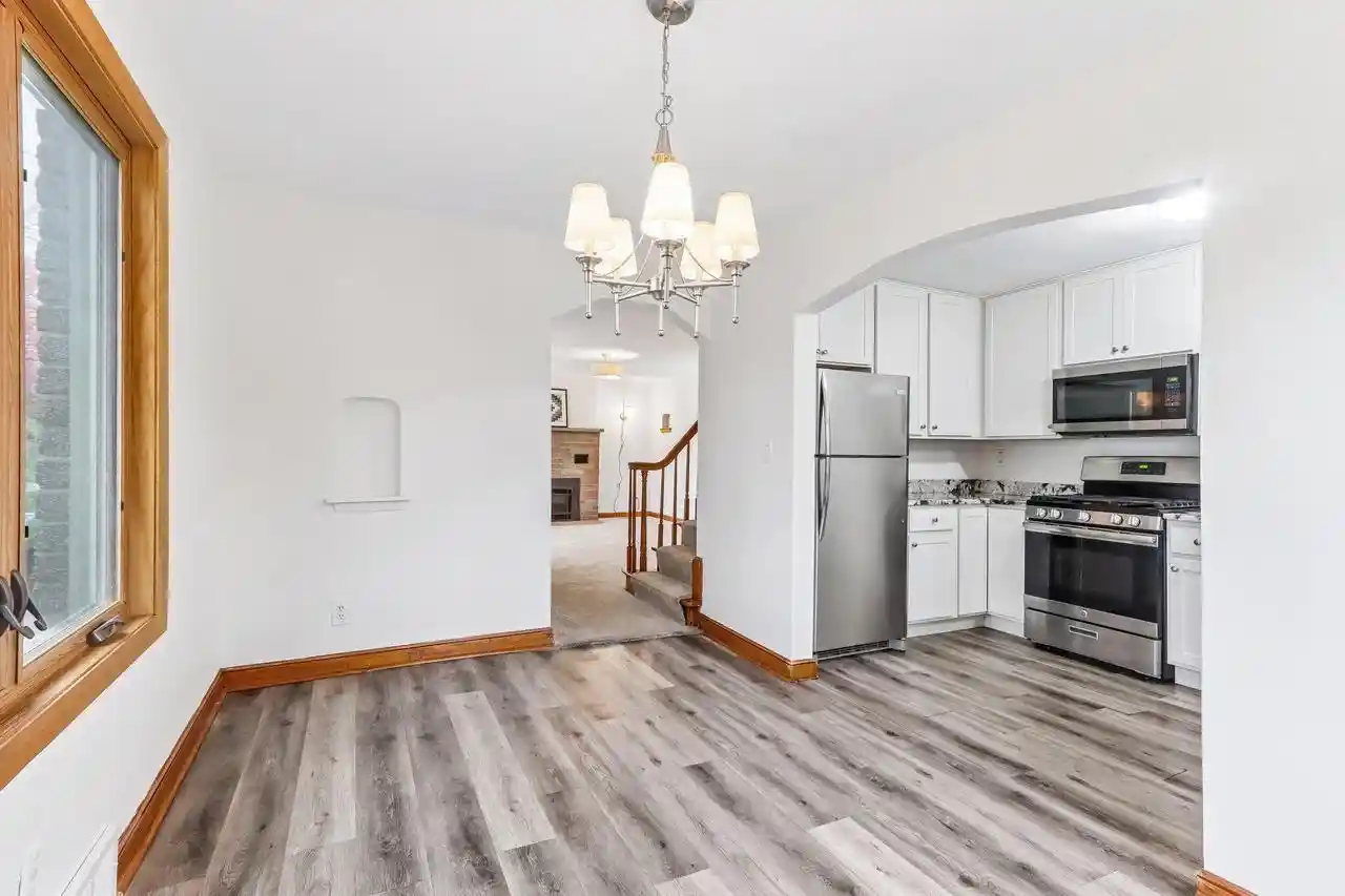 2nd image of 4260 N 93rd Street Street, Wauwatosa, WI 53222 | MLS# 1974368